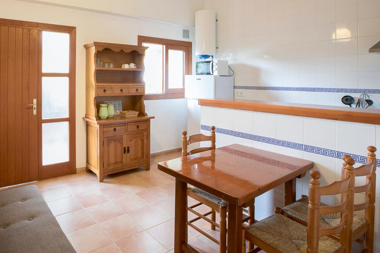 Apartamentos Molina 9-10-11 Es Calo  Exteriör bild